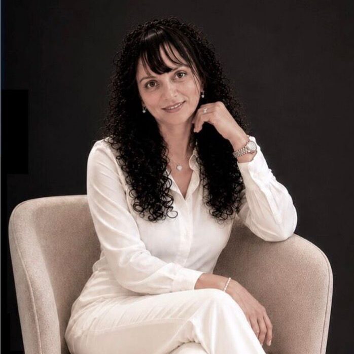 Archana Roche